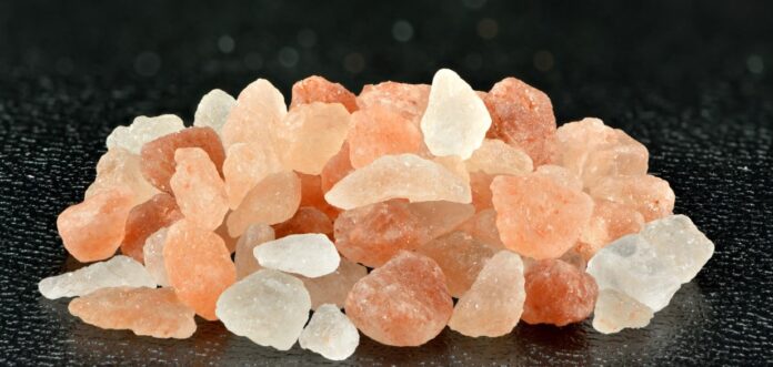 The Benefits of Private Labeling Himalayan Pink Salt: A Guide for Retailers